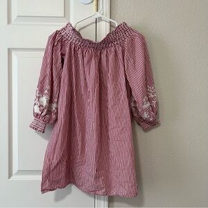 EUC Women’s Smocked Floral Embroidered Off The Shoulder Tunic